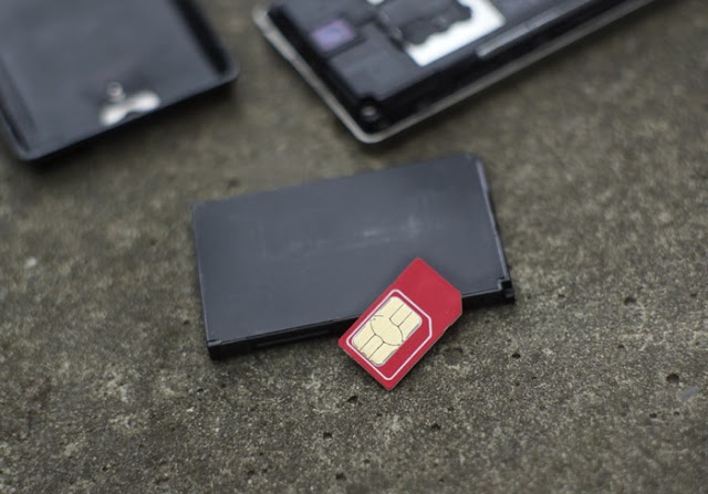 Apple and Samsung might kill off SIM cards entirely