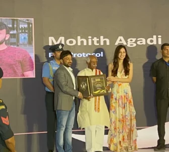 Mohith Agadi receives Economic Times ET Inspiring Leaders 2023 award from haryana state governor Bandaru Dattatreya